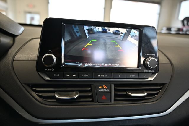 Used 2024 Nissan Altima 2.5 S image 17