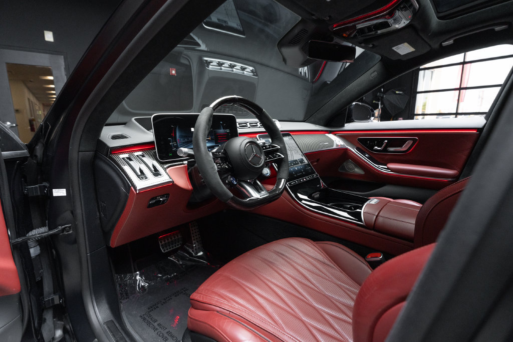 Used 2024 Mercedes-Benz S 63 AMG S image 25