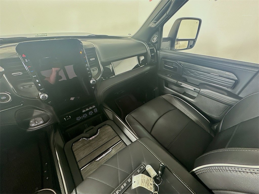 Used 2025 RAM 2500 Limited image 11