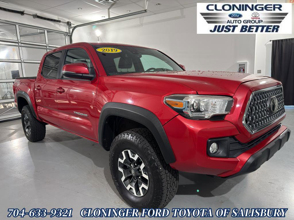 Used 2019 Toyota Tacoma TRD Off-Road image 1