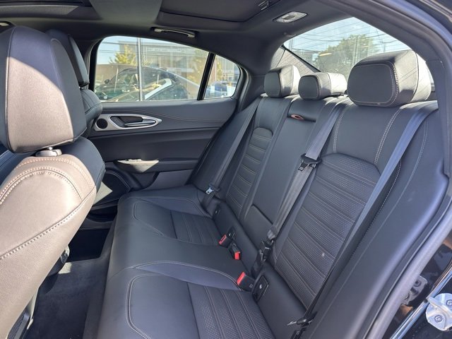 New 2025 Alfa Romeo Giulia AWD w/ Driving Assist Package image 8