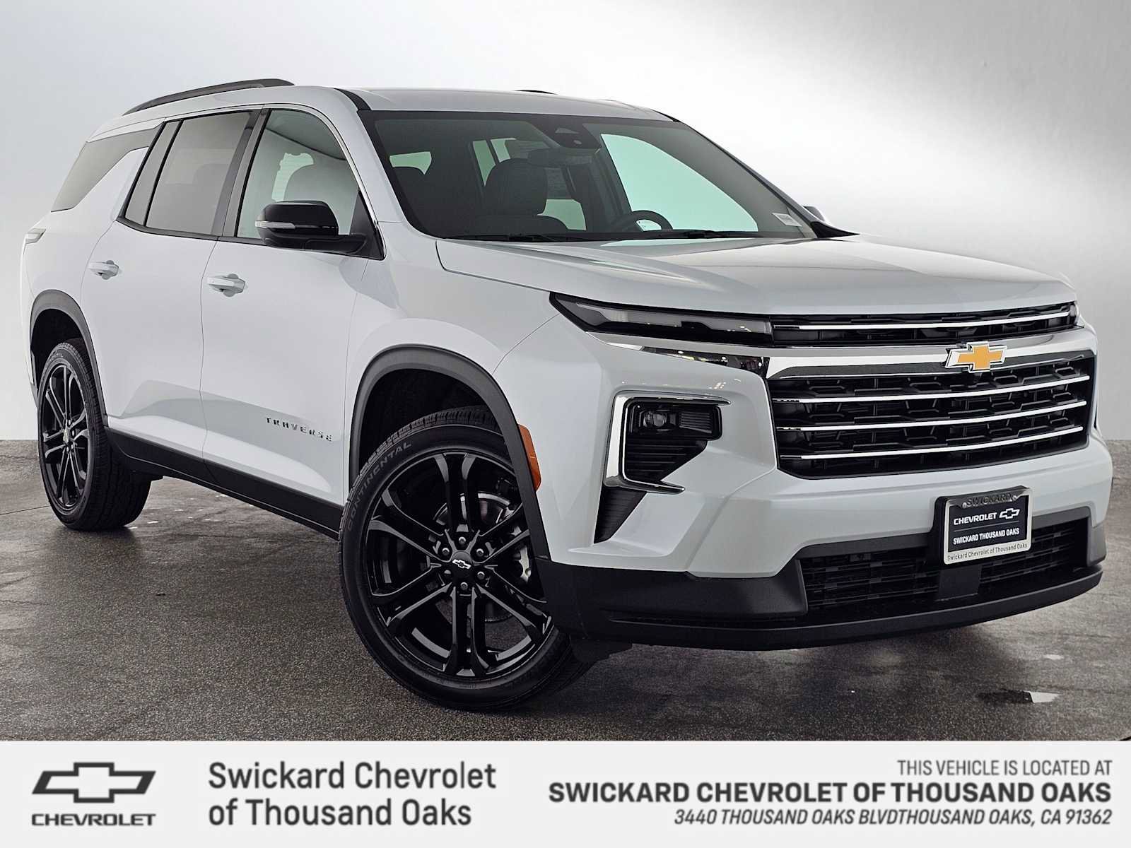 New 2026 Chevrolet Traverse LT image 1