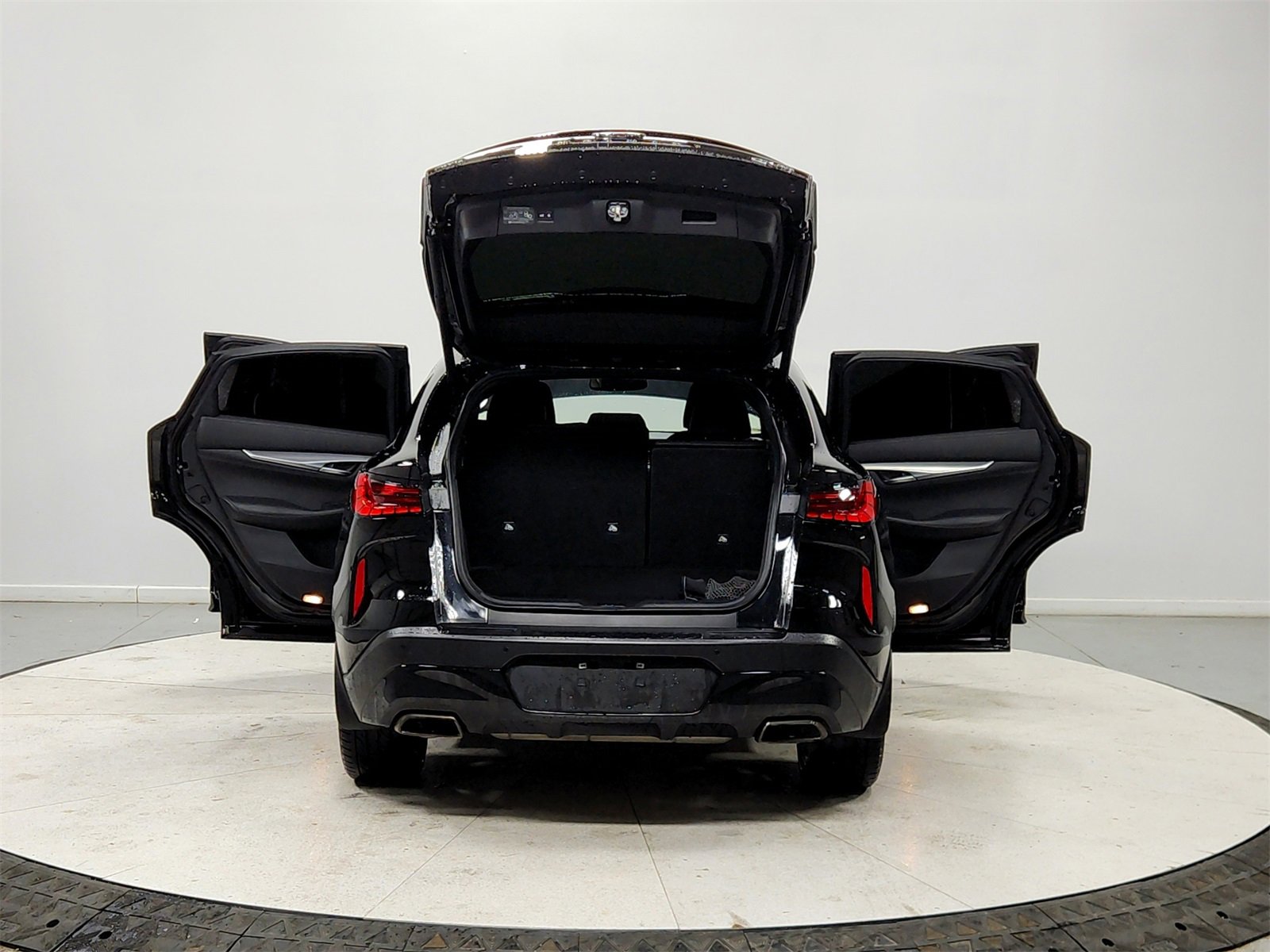 Used 2023 INFINITI QX55 Luxe w/ Cargo Package image 14