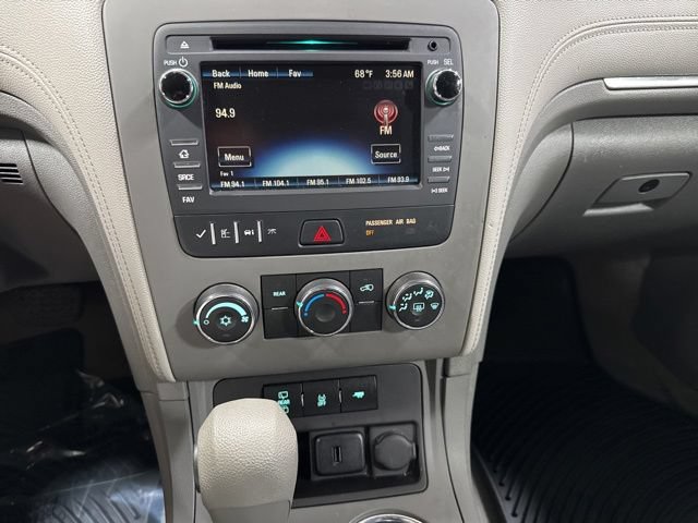 Used 2017 Chevrolet Traverse LS AWD/4WD image 16