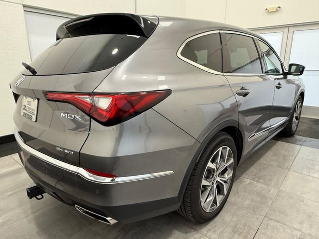Used 2022 Acura MDX SH-AWD w/ Technology Package image 2