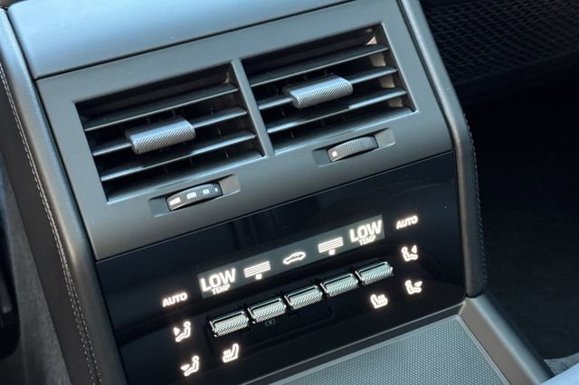 Used 2024 Porsche Panamera RWD image 44