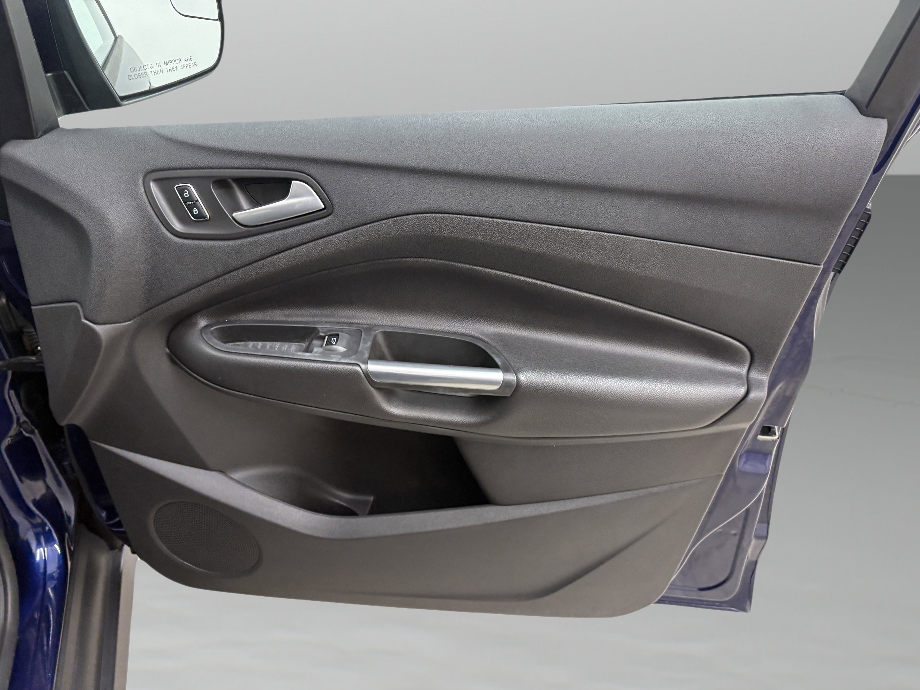 Used 2016 Ford C-MAX SE image 23