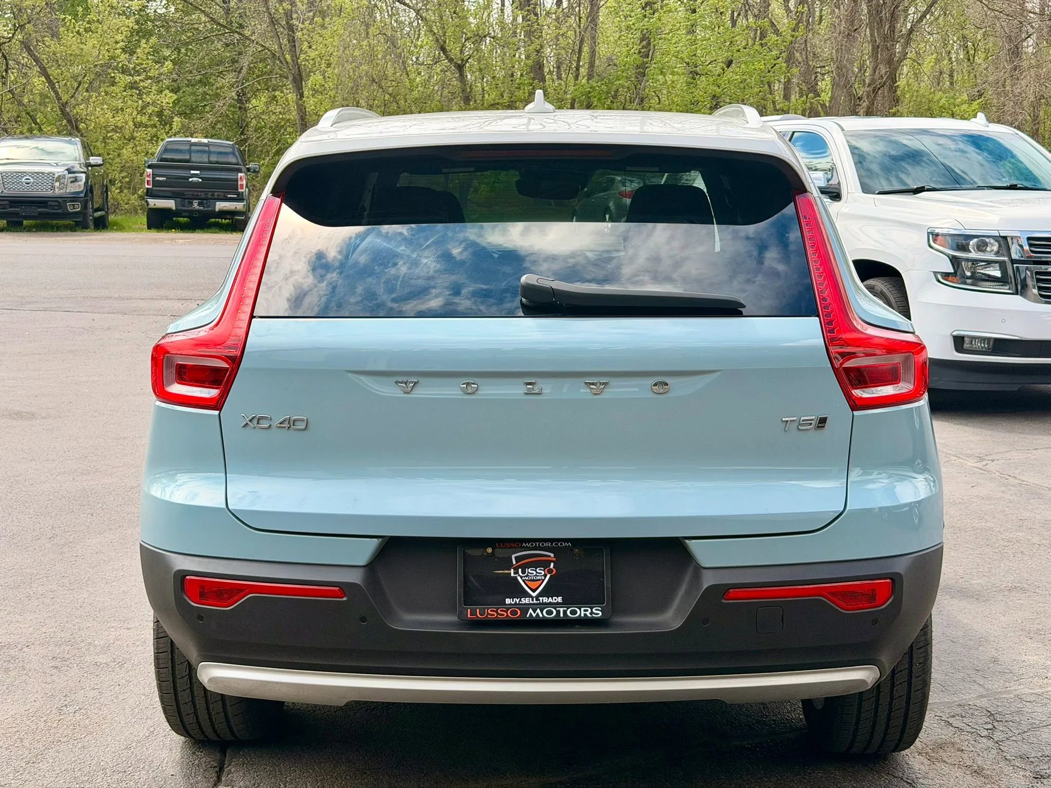 Used 2019 Volvo XC40 T5 Momentum AWD/4WD image 5