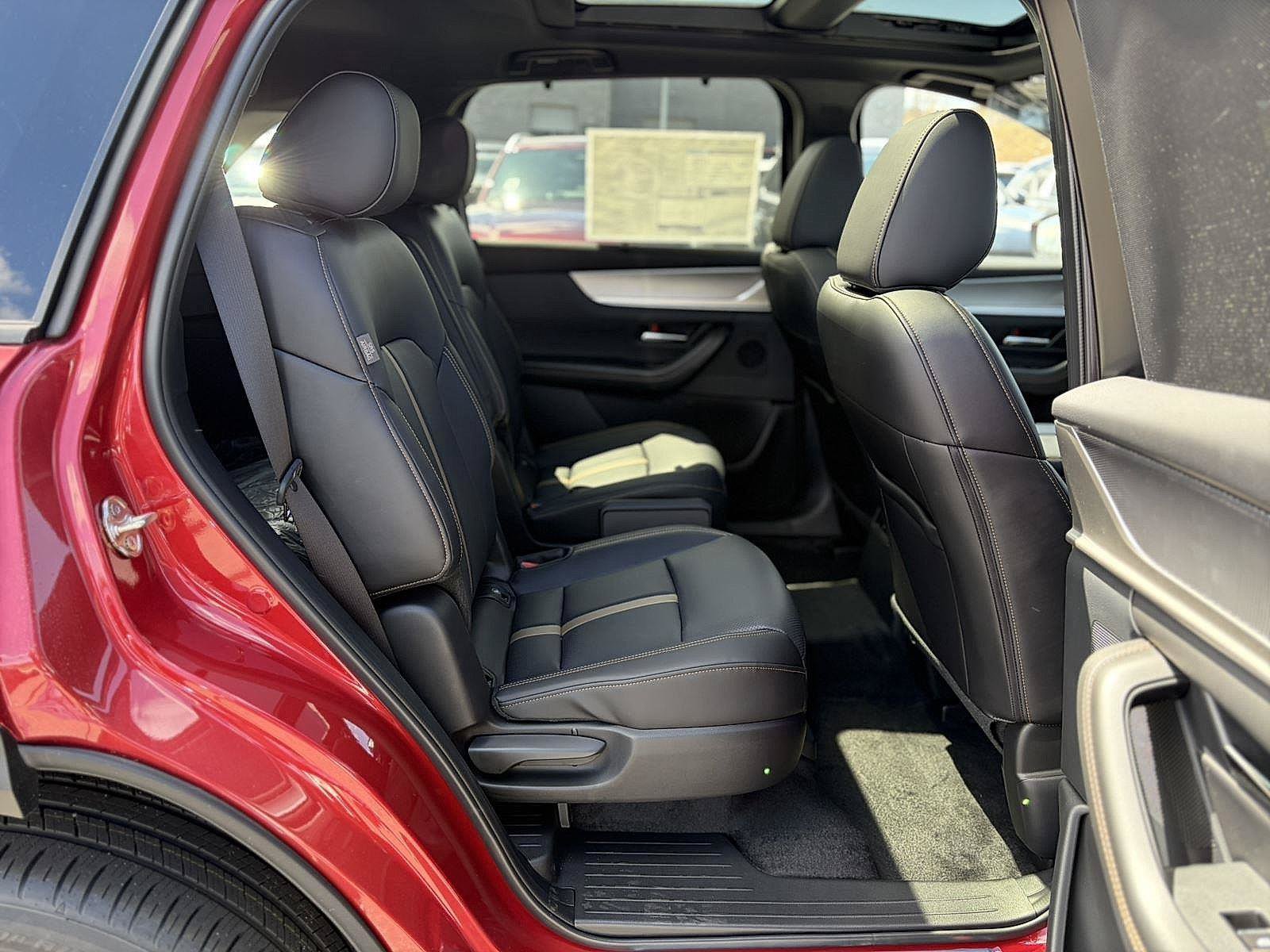 New 2026 MAZDA CX-90 Plug-In Hybrid w/ Premium Plus AWD/4WD image 14