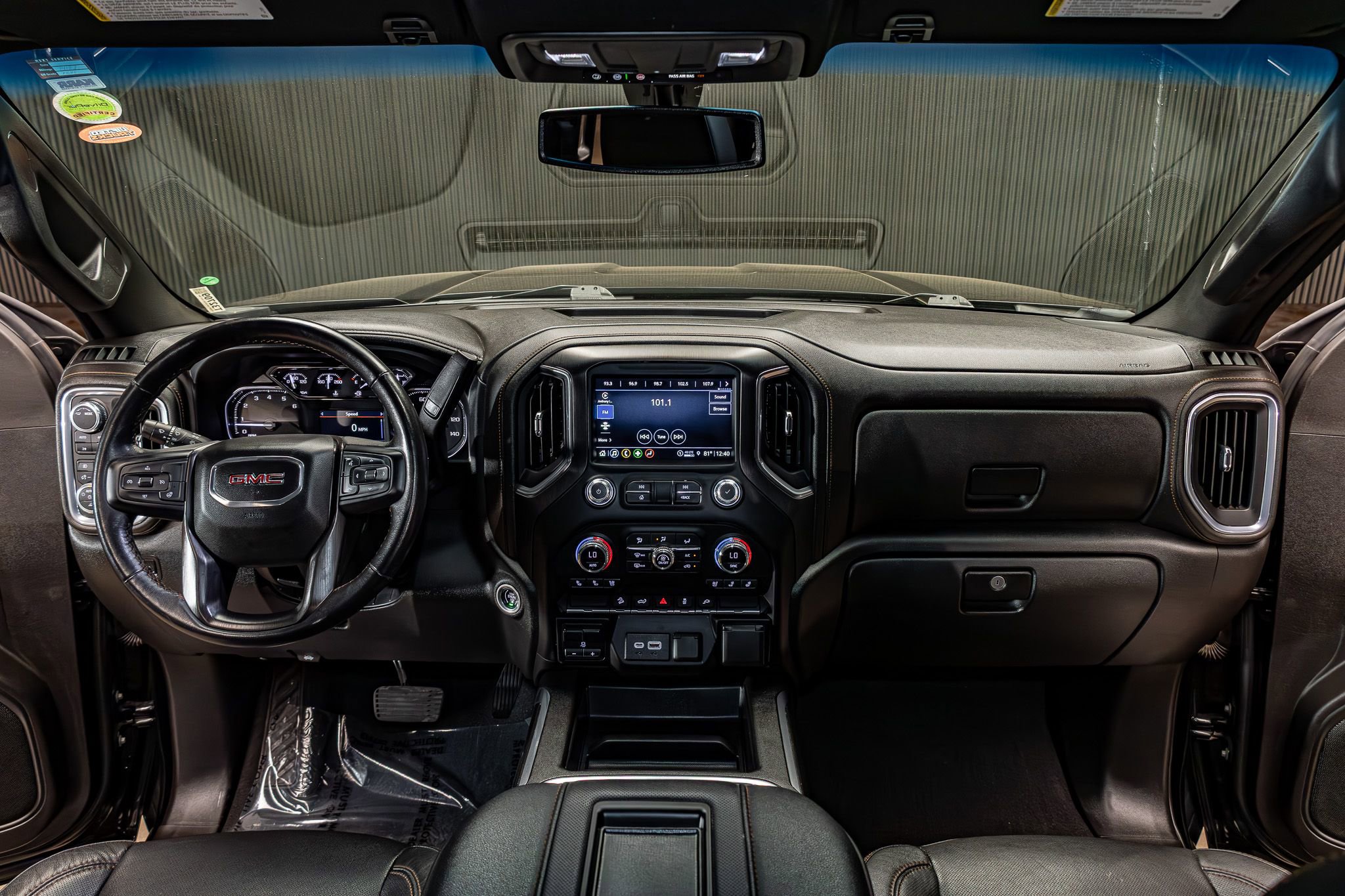 Used 2022 GMC Sierra 2500 AT4 AWD/4WD image 14