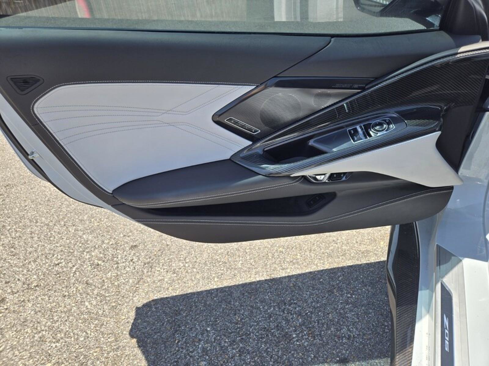 Used 2023 Chevrolet Corvette Z06 w/ Engine Appearance Package RWD image 20