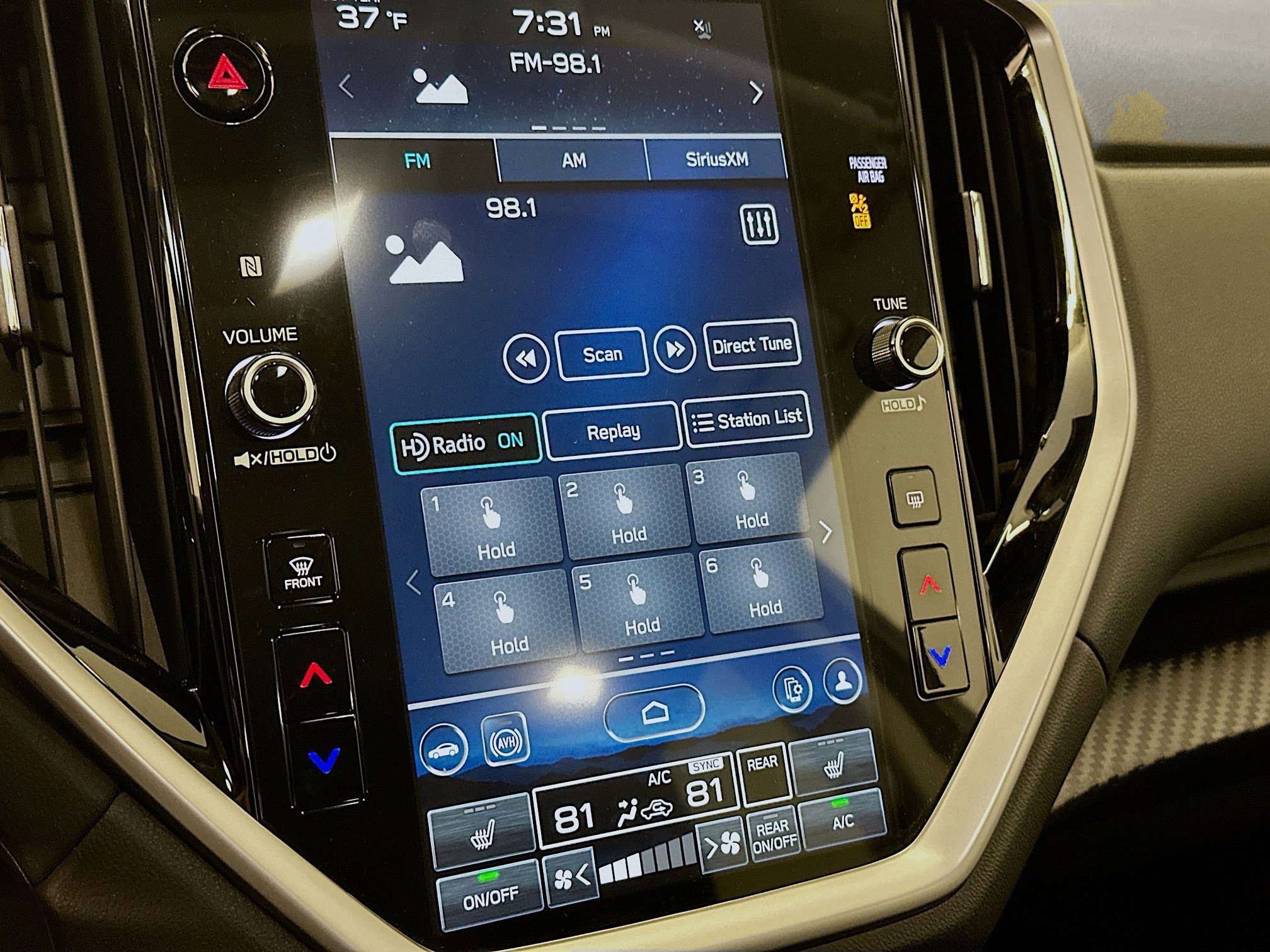 Used 2025 Subaru Ascent Premium image 21