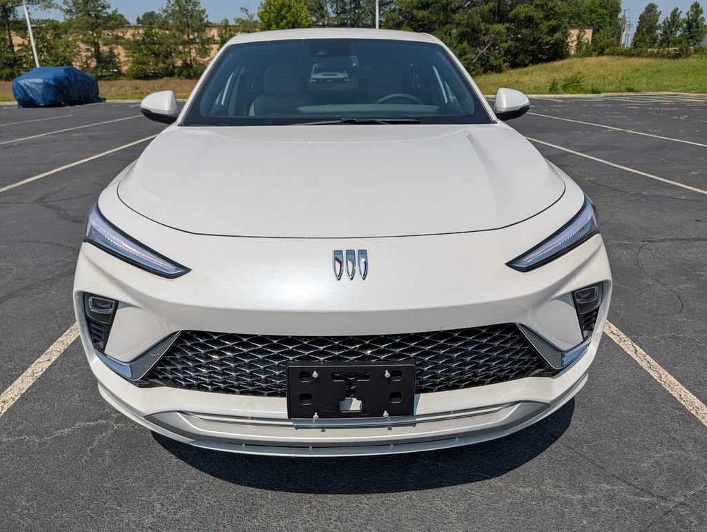 New 2026 Buick Envista Sport Touring FWD image 3