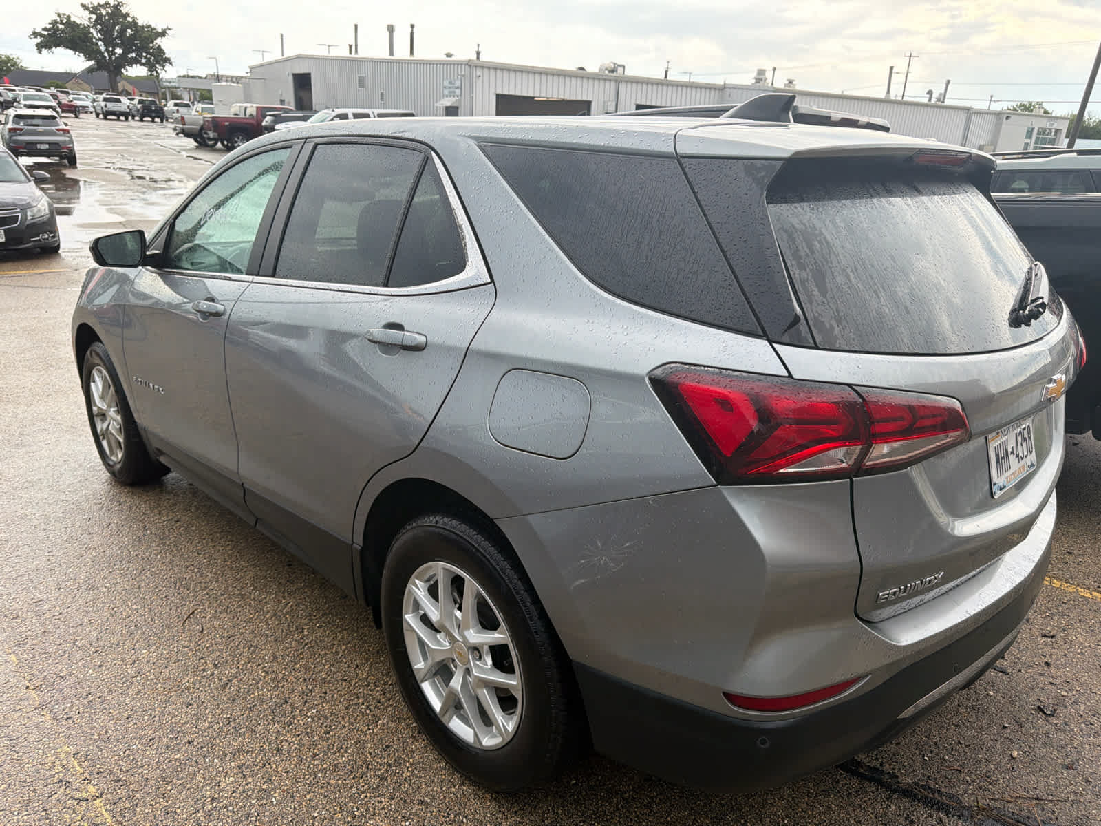 Used 2024 Chevrolet Equinox LT AWD/4WD image 5