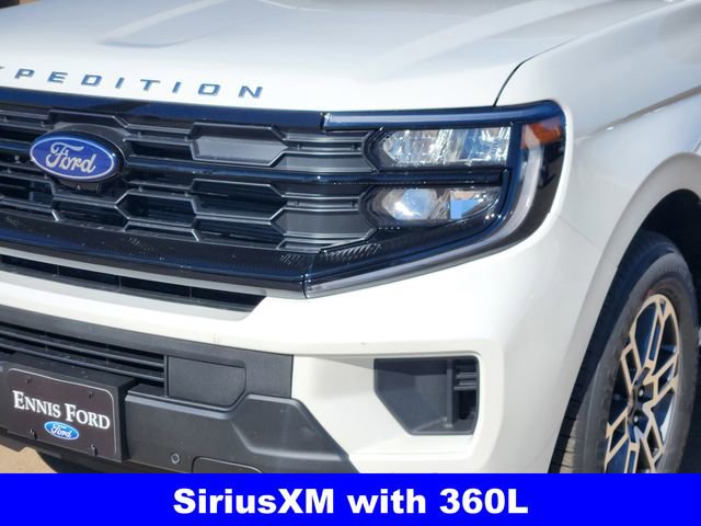 New 2026 Ford Expedition Active image 8