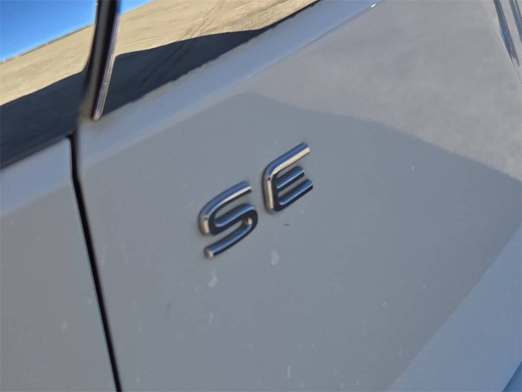 Used 2022 Volkswagen Atlas SE image 12