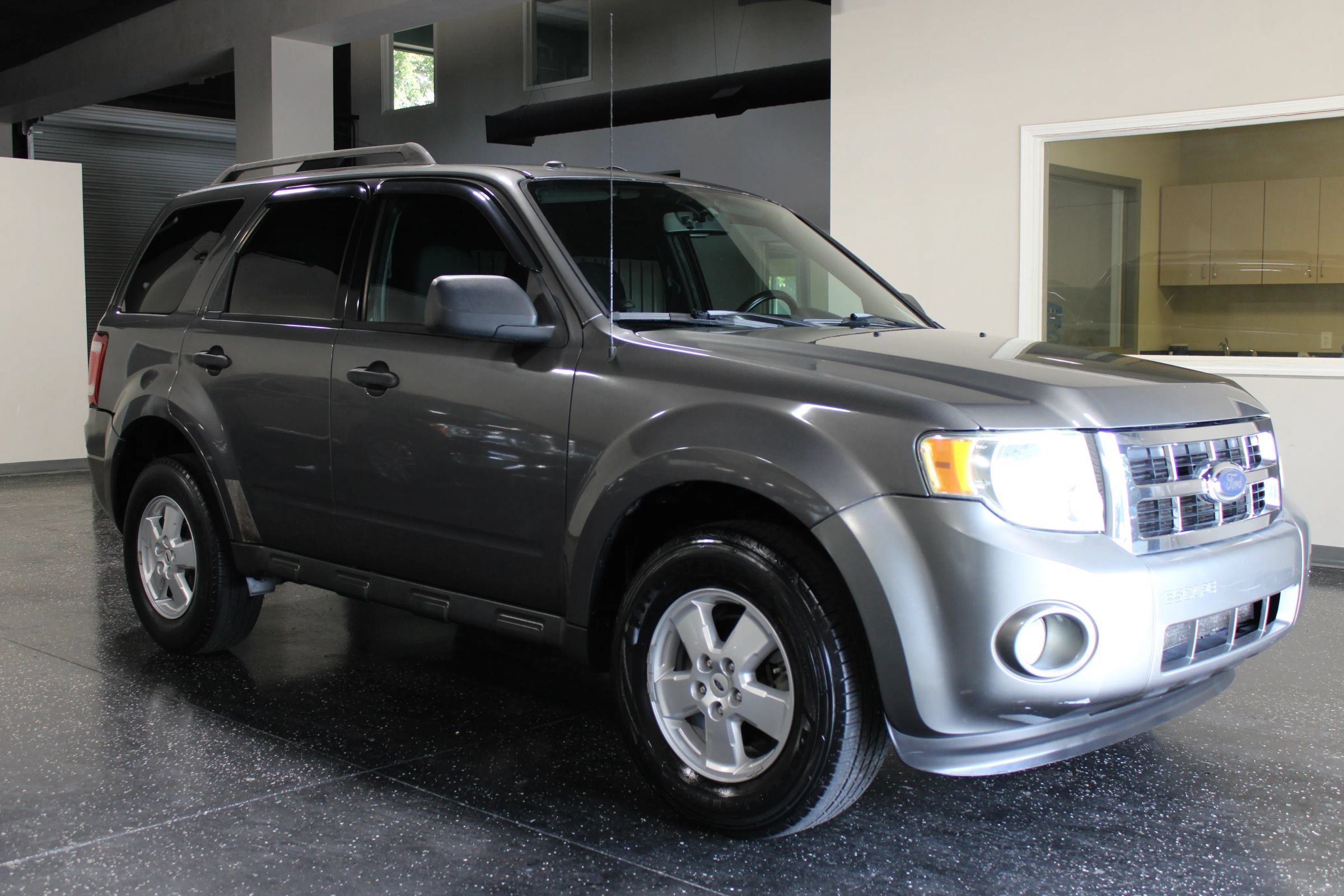 Used 2010 Ford Escape XLT