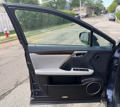 Used 2019 Lexus RX 450h AWD w/ Navigation Package image 16