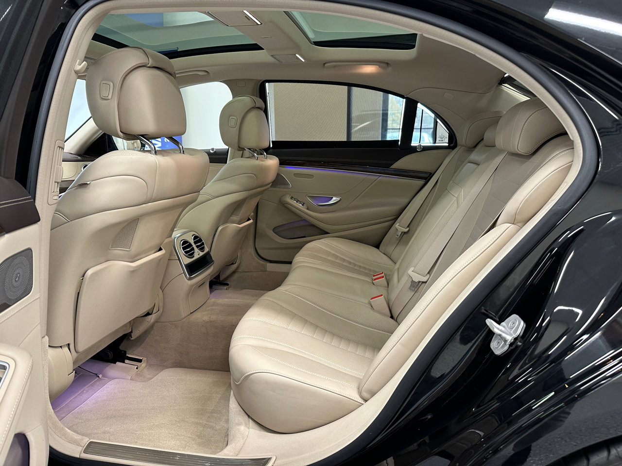 Used 2014 Mercedes-Benz S 550 Sedan image 20