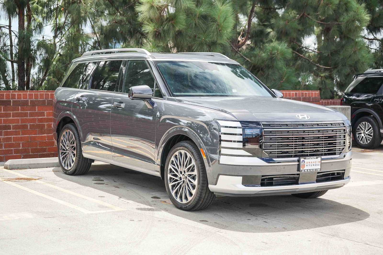 New 2026 Hyundai Palisade Calligraphy AWD/4WD image 3