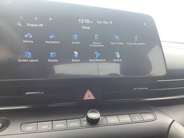 Used 2025 Hyundai Elantra SEL w/ Cargo Package FWD image 30