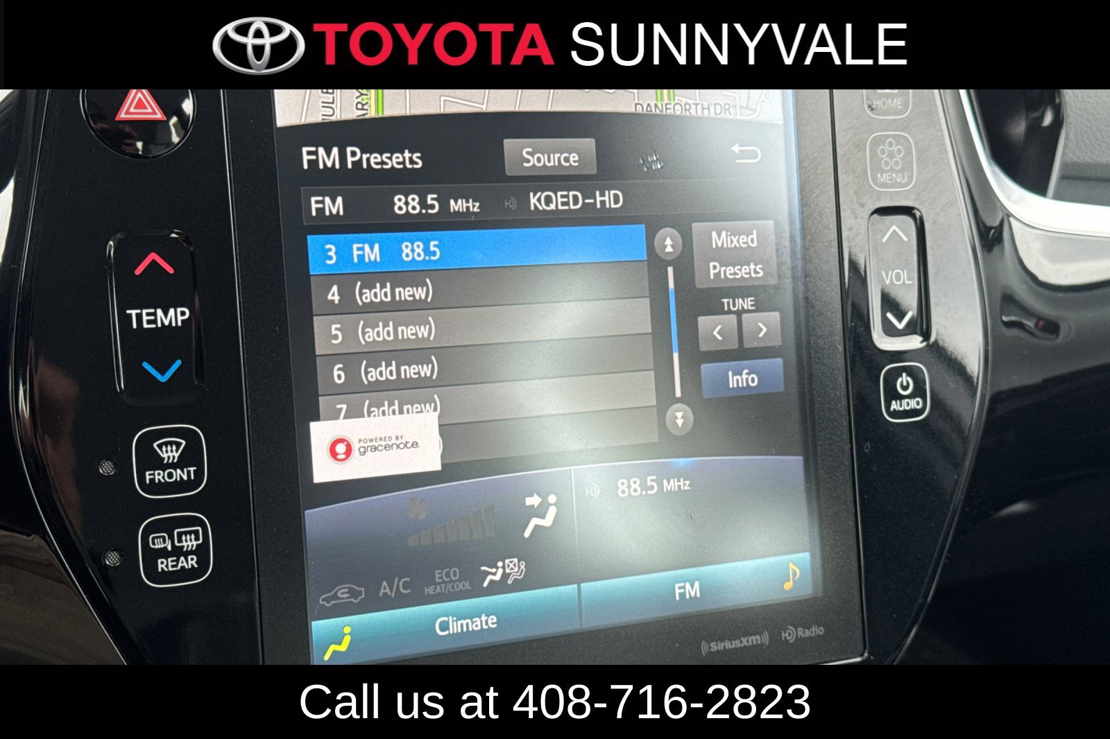 Used 2022 Toyota Prius Prime XLE FWD image 20