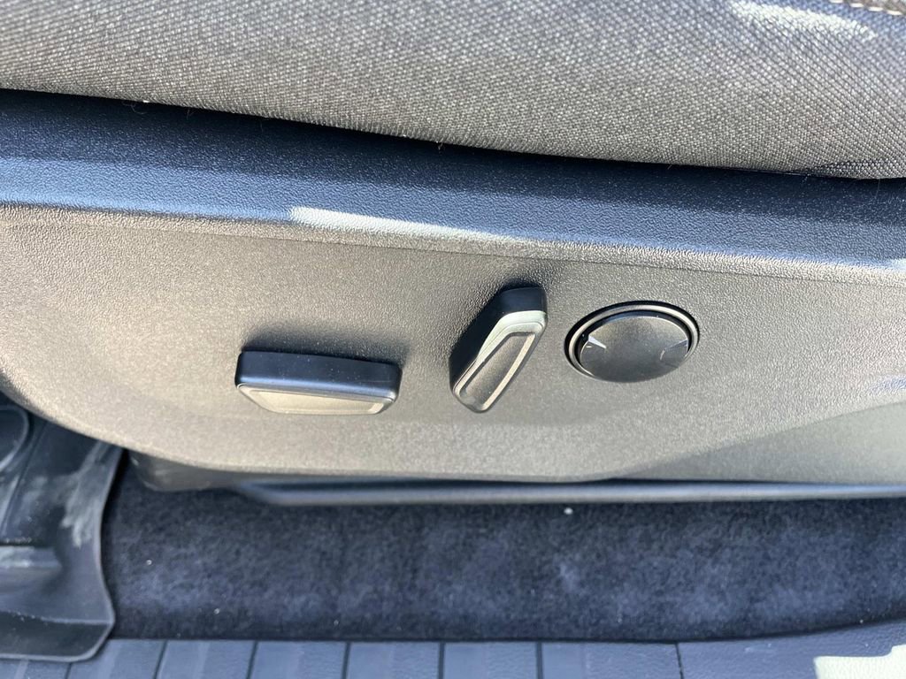 Used 2024 Ford F150 XLT w/ Equipment Group 302A MID image 27