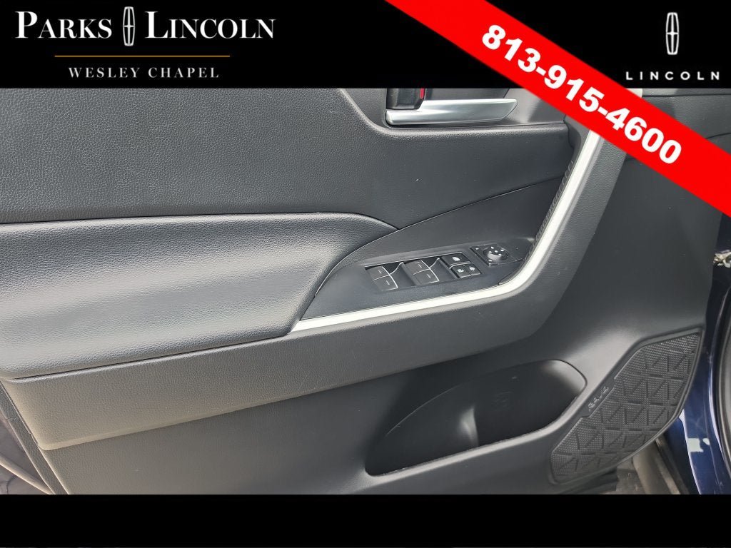 Used 2022 Toyota RAV4 XLE FWD image 16
