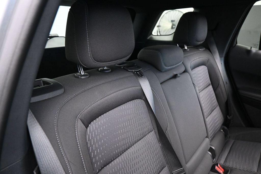 Used 2026 Chevrolet Equinox LT FWD image 36