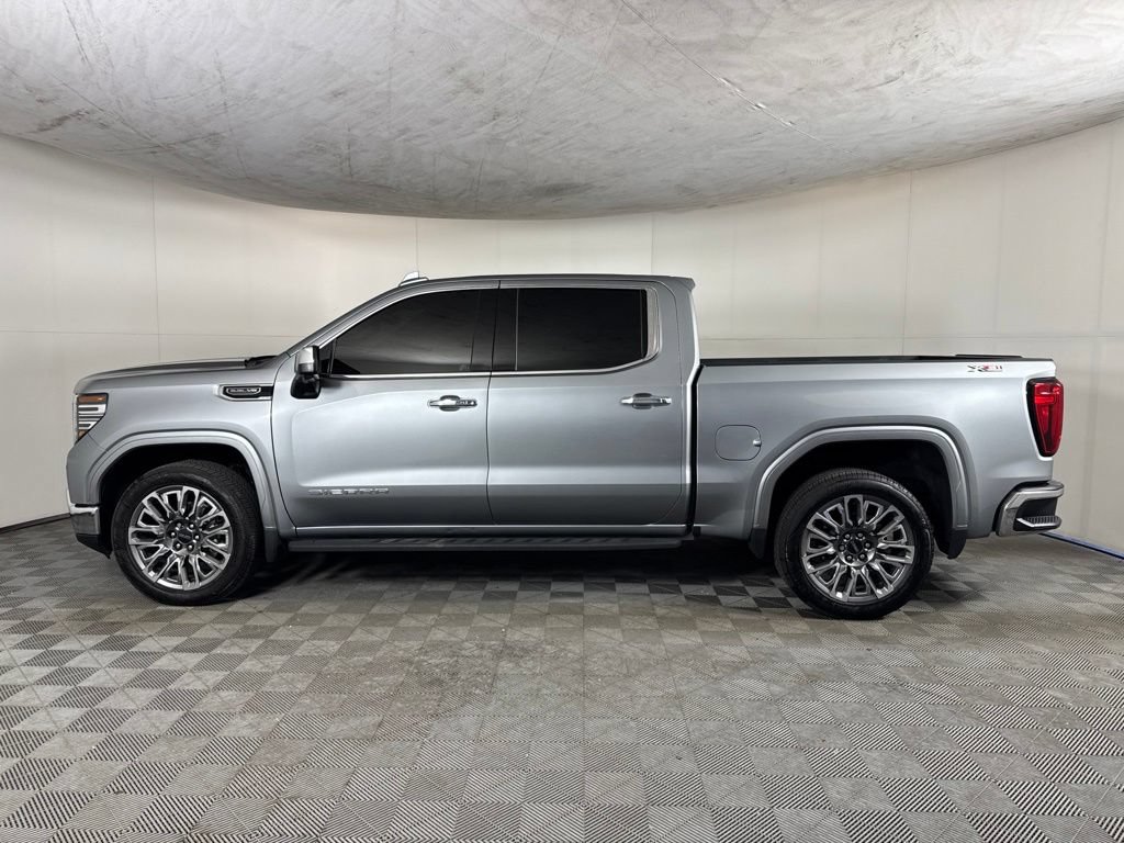 Certified 2024 GMC Sierra 1500 SLT w/ SLT Premium Plus Package AWD/4WD image 9