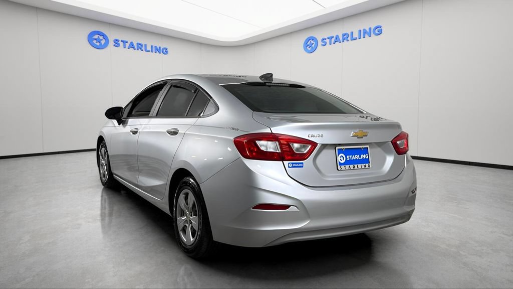 Used 2017 Chevrolet Cruze LS FWD image 6