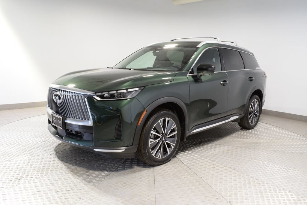 Certified 2026 INFINITI QX60 Luxe w/ Family Package AWD/4WD image 10