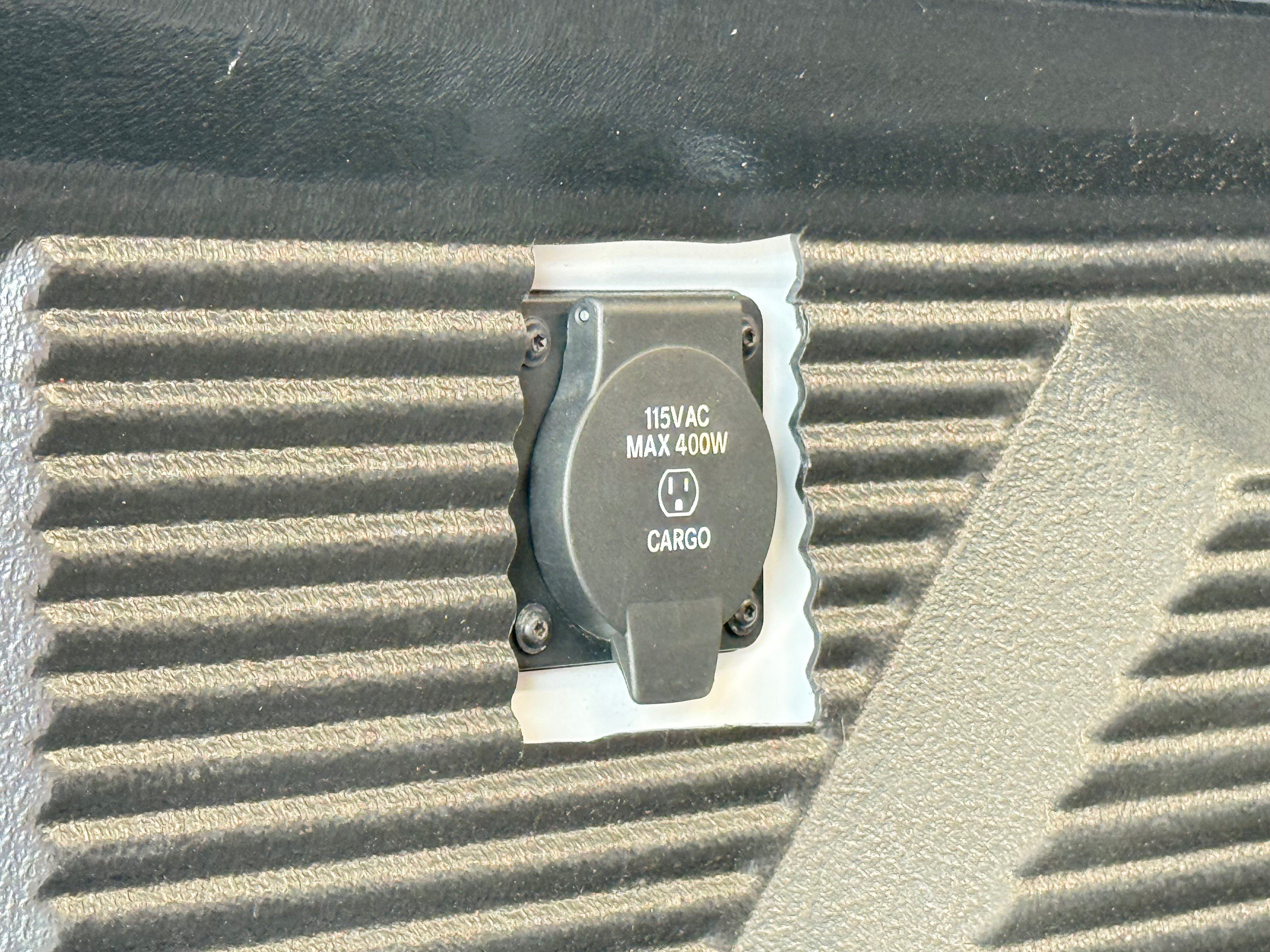 Certified 2025 RAM 2500 Tradesman AWD/4WD image 7