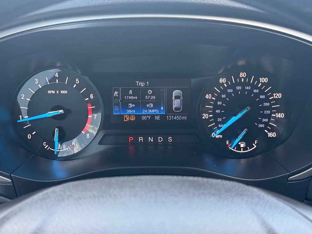 Used 2015 Ford Fusion SE w/ Equipment Group 202A FWD image 24
