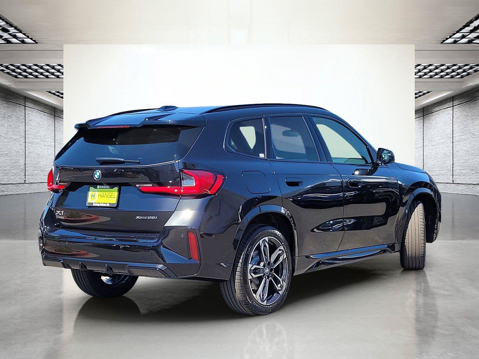 New 2026 BMW X1 xDrive28i w/ M Sport Package AWD/4WD image 5