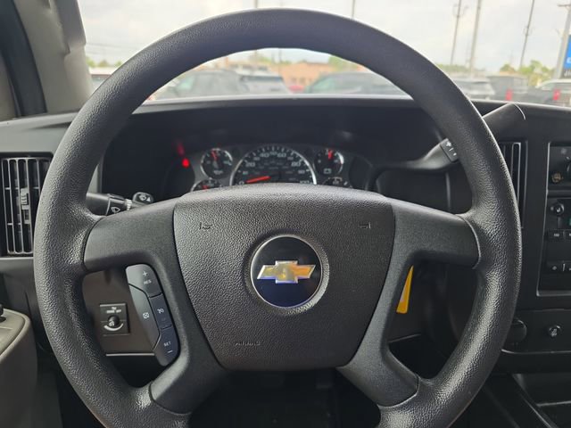 Used 2020 Chevrolet Express 3500 LT w/ LT Preferred Equipment Group RWD image 21