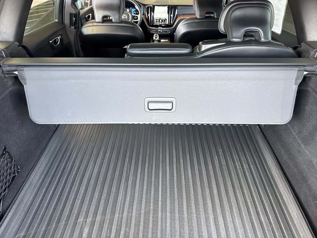 Certified 2023 Volvo XC60 B5 Ultimate w/ Protection Package Premier FWD image 14
