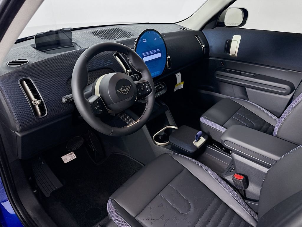 Certified 2025 MINI Cooper Countryman S image 9