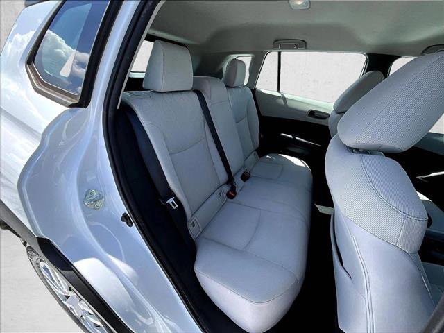 Used 2023 Toyota Corolla Cross L image 29