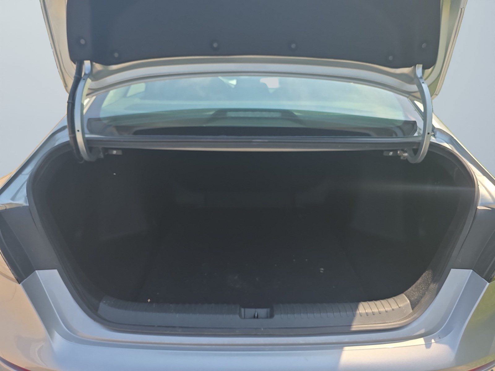 Used 2024 Honda Accord EX image 16