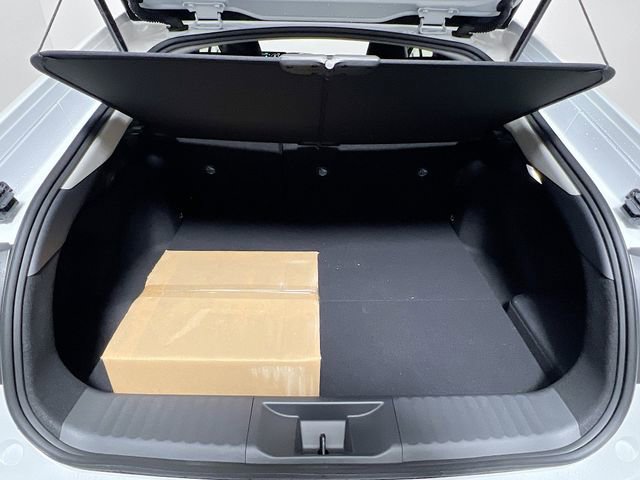 New 2026 Toyota Prius Plug-In Hybrid FWD image 31