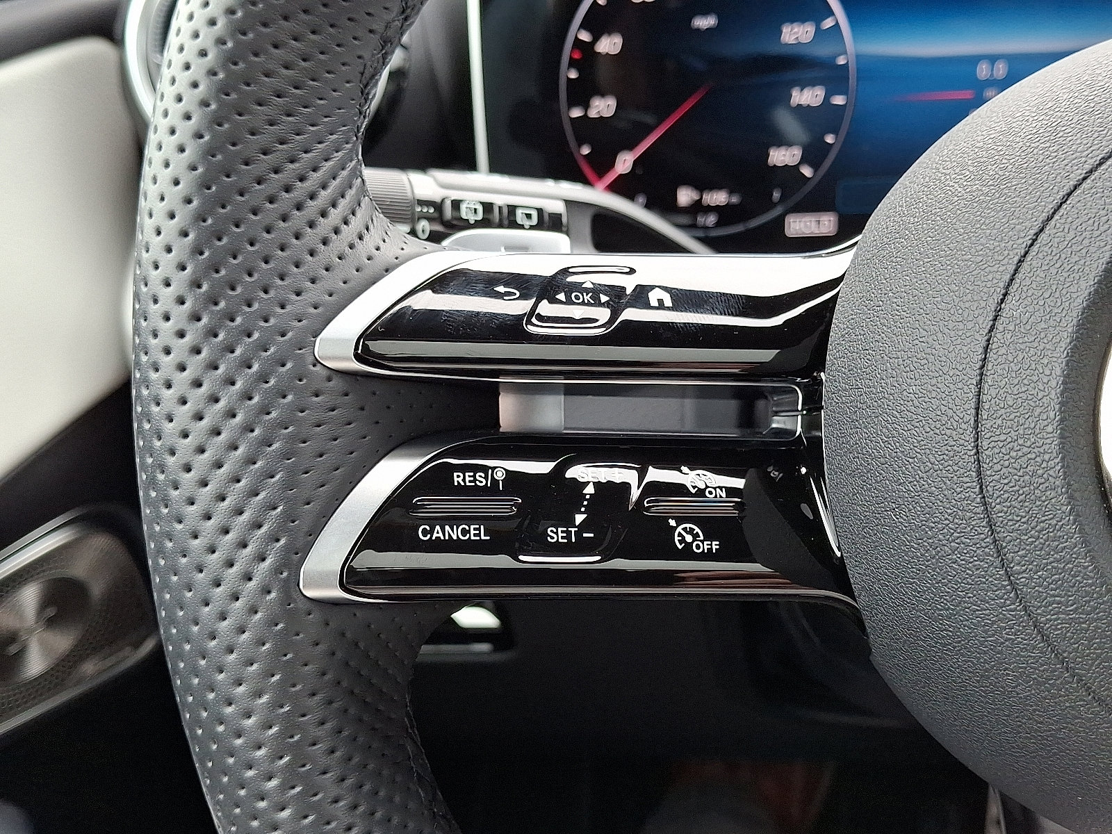 Certified 2026 Mercedes-Benz GLC 300 4MATIC image 20