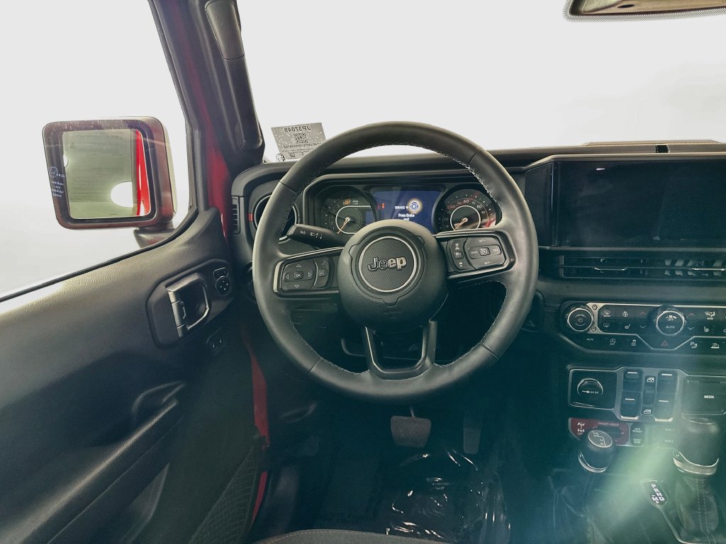 Certified 2025 Jeep Wrangler Unlimited Rubicon w/ Safety Group AWD/4WD image 35