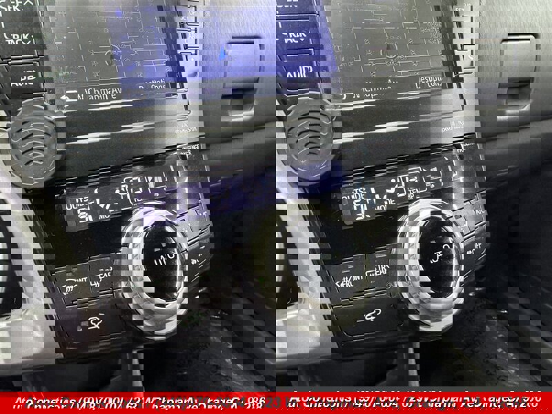 Used 2012 Toyota Prius V Three image 16