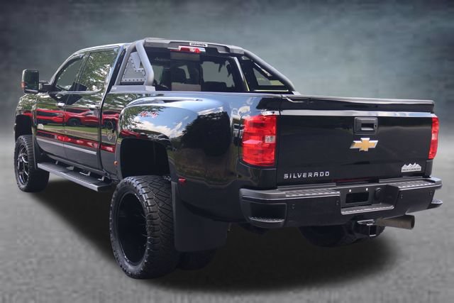 Used 2017 Chevrolet Silverado 3500 High Country w/ Duramax Plus Package AWD/4WD image 22