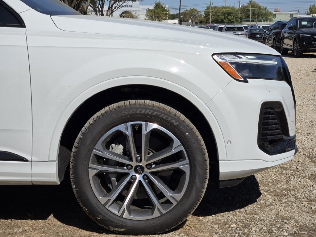 New 2026 Audi Q7 2.0T Premium AWD/4WD image 13