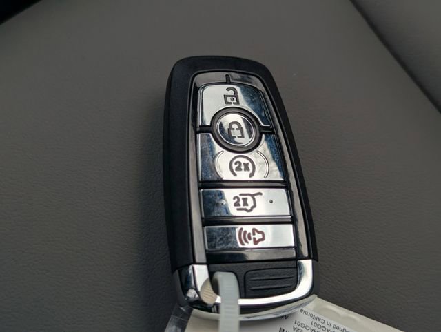 New 2026 Lincoln Corsair Premiere image 26