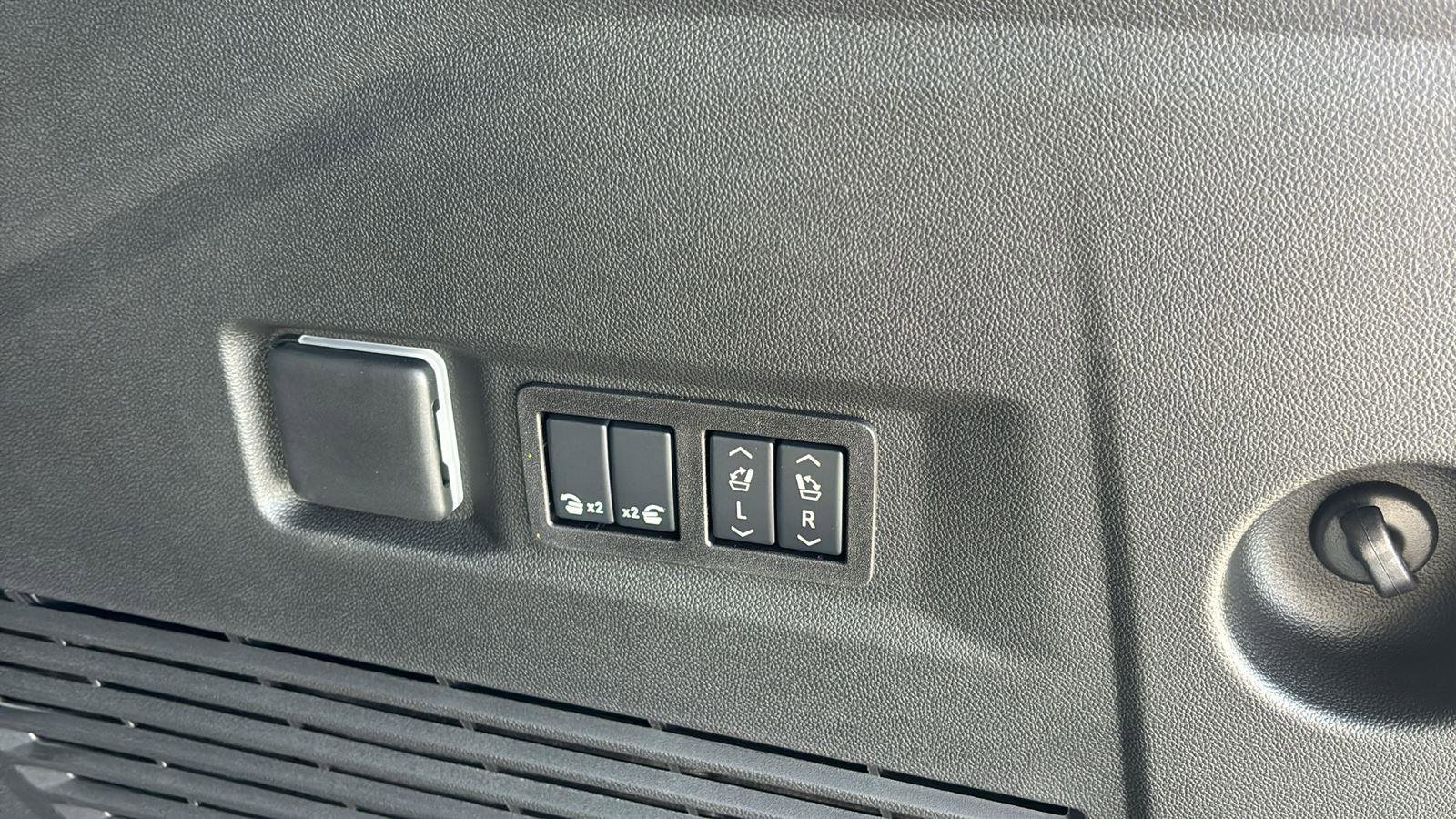 New 2026 GMC Yukon AT4 Ultimate image 21