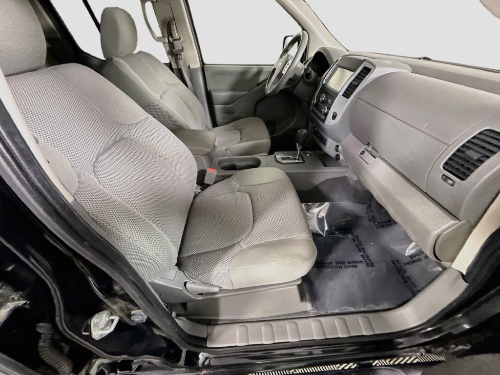 Certified 2021 Nissan Frontier SV w/ Midnight Edition Floor Mats AWD/4WD image 29