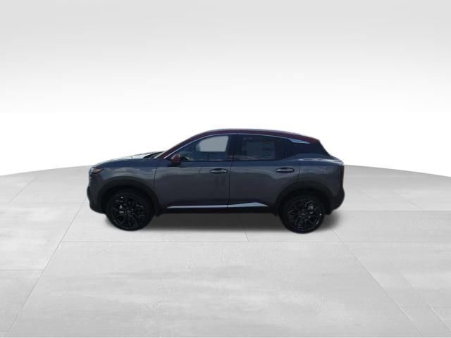 New 2025 Nissan Kicks SR FWD image 2
